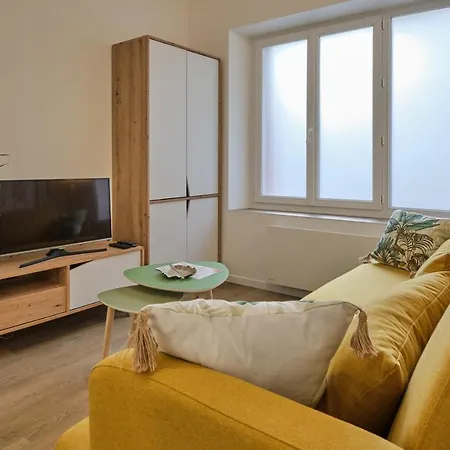 Magnifique T3 Centre Avec Wifi Rdc Apartmán *